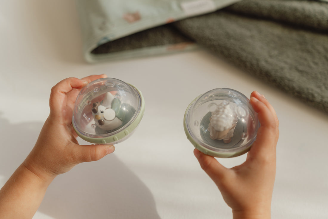 Little Dutch Rotating Balls - Little Farm