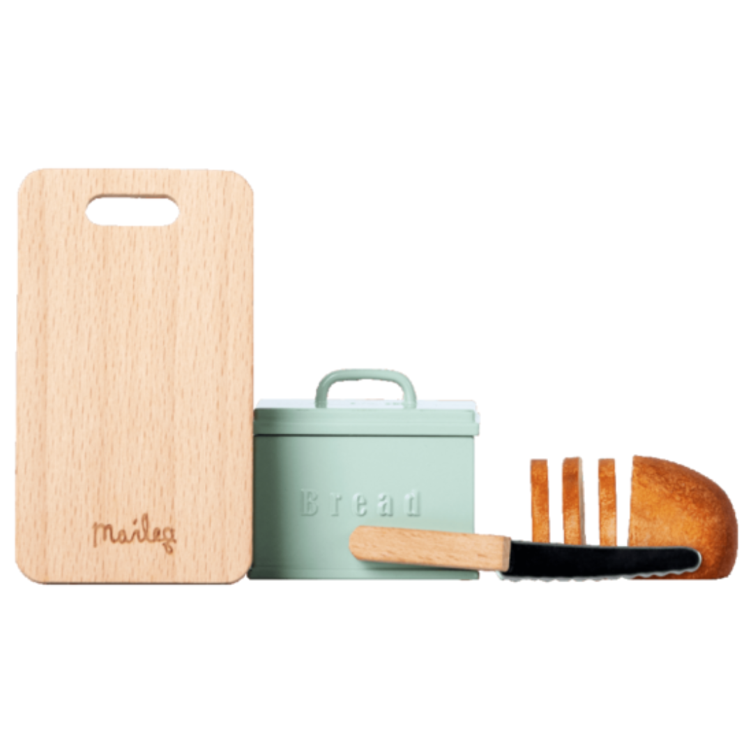 Maileg Miniature Bread Box with Cutting Board and Knife
