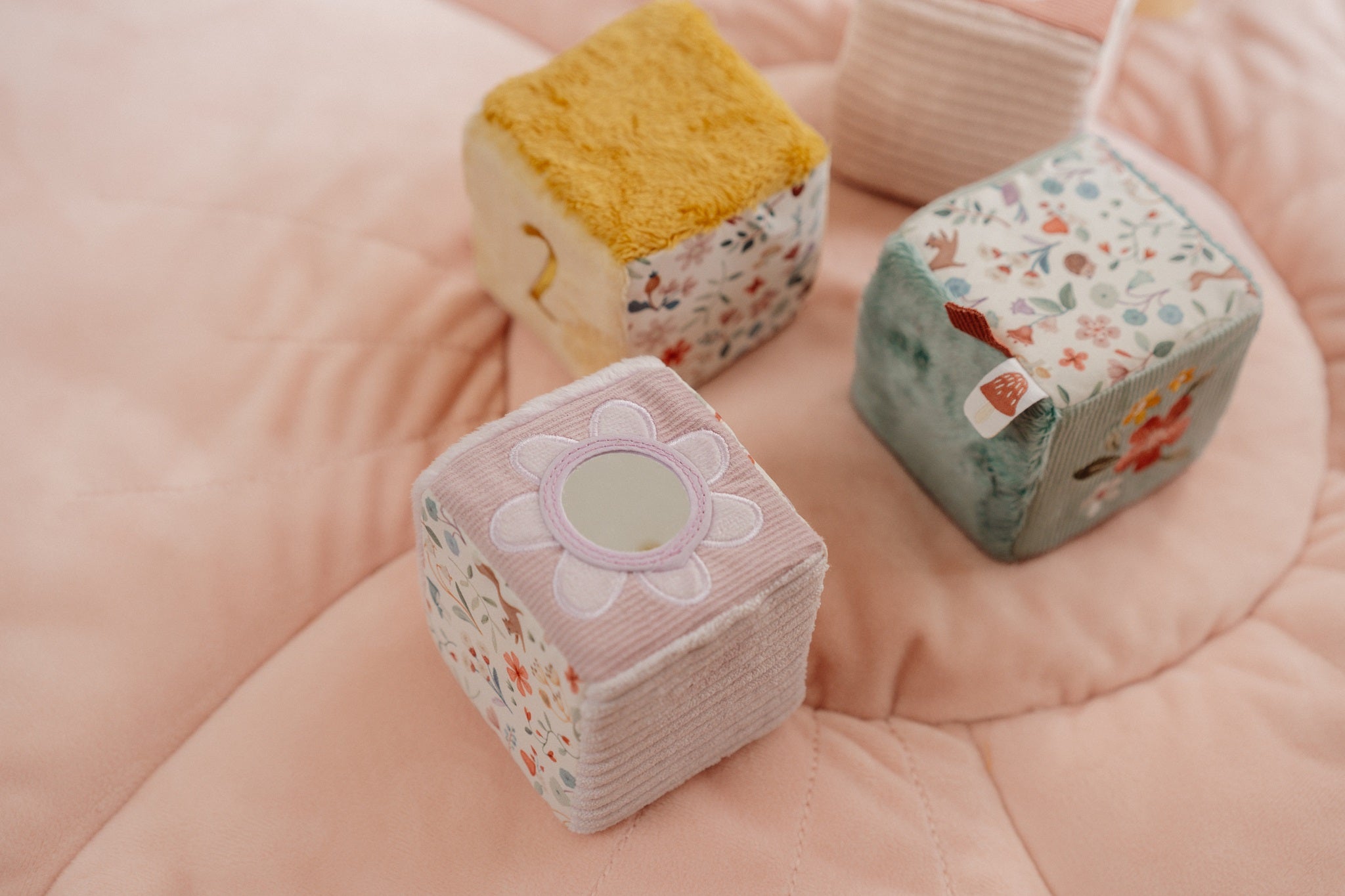Little Dutch Set of Four Cubes - Fairy Garden