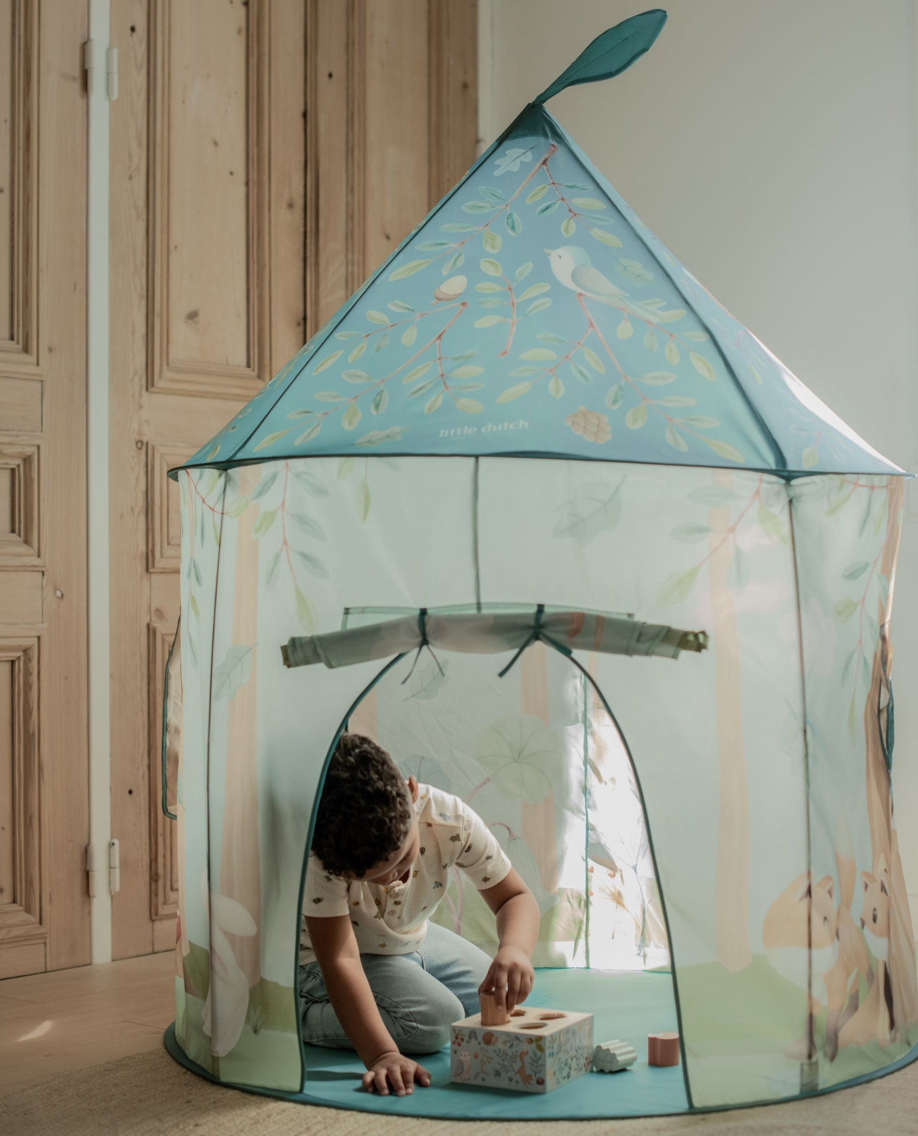 Little Dutch Play Tent - Forest Friends