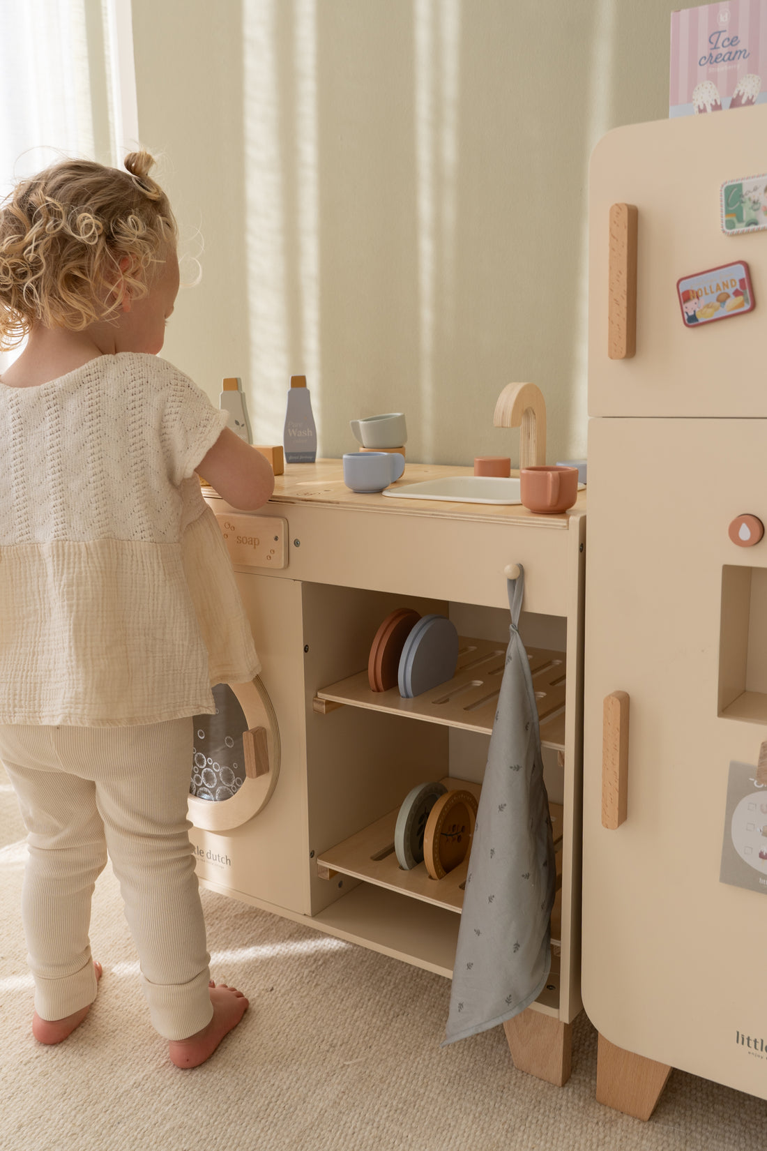 Little Dutch Wooden Washing Machine- Limited Edition