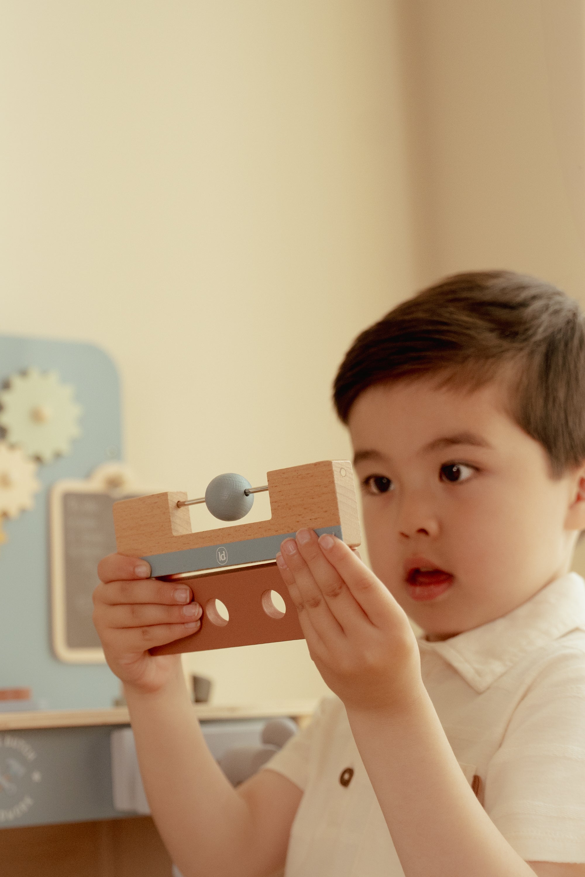 Little Dutch Wooden Workbench
