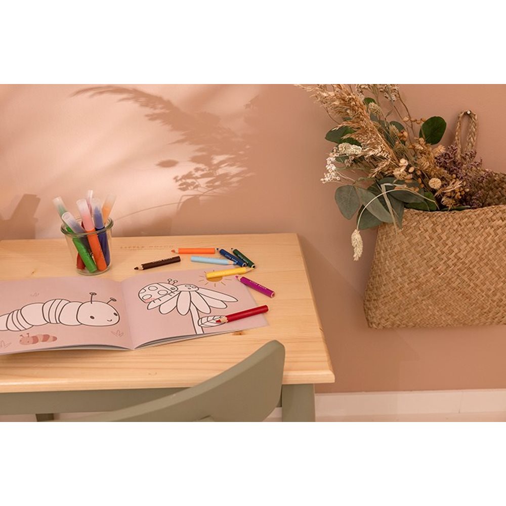 Little Dutch Colouring Book