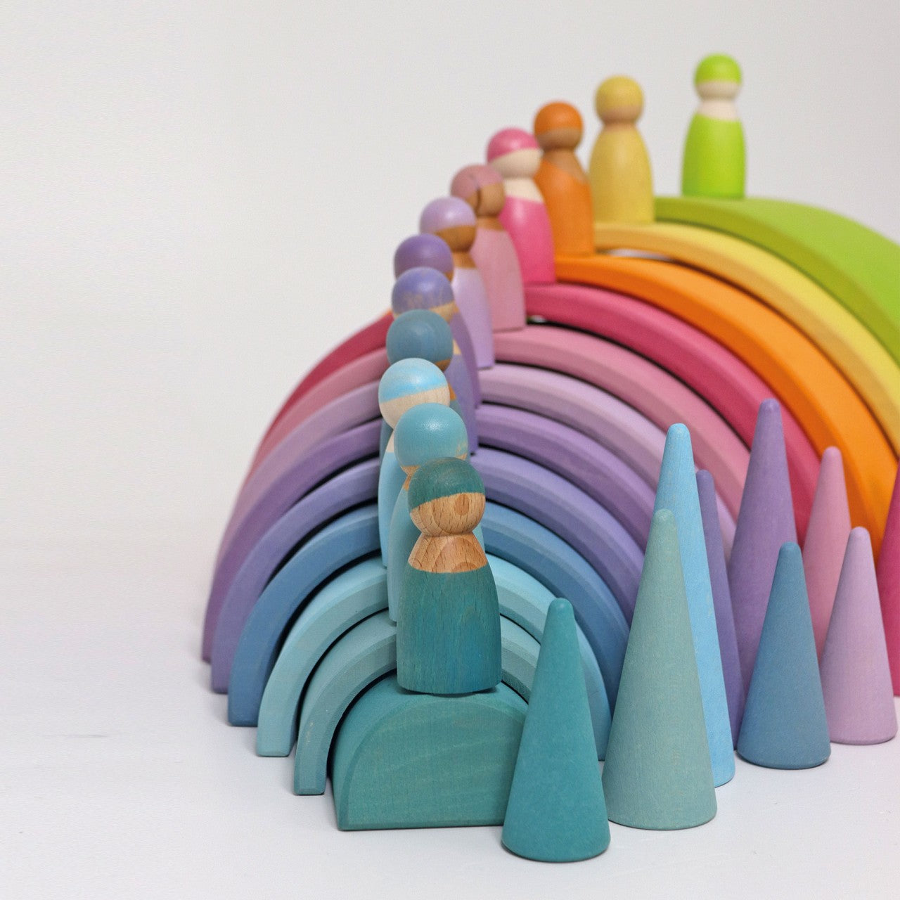 Grimms - Pastel Rainbow Friends