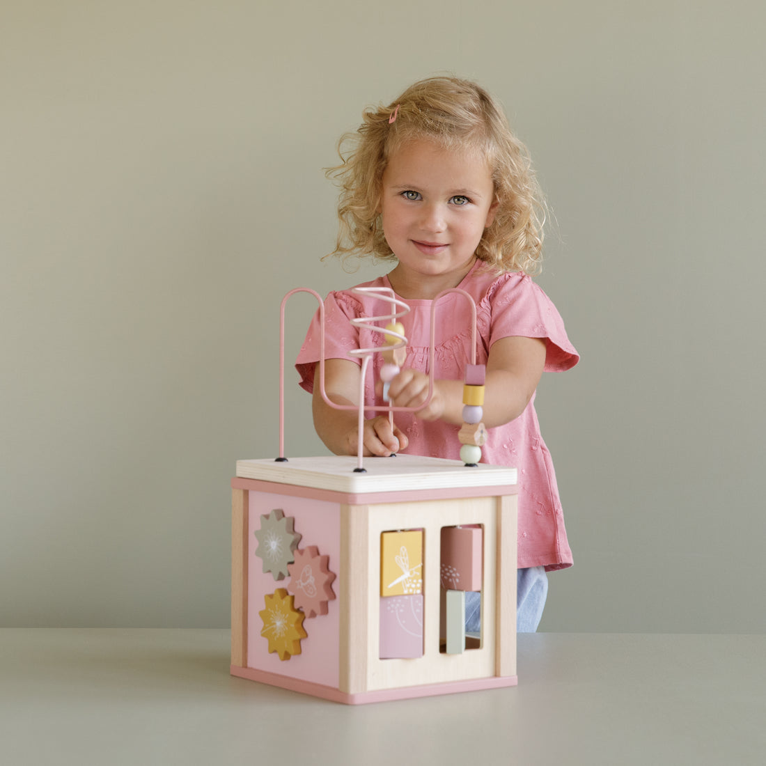 Activity Cube - Wild Flowers Pink