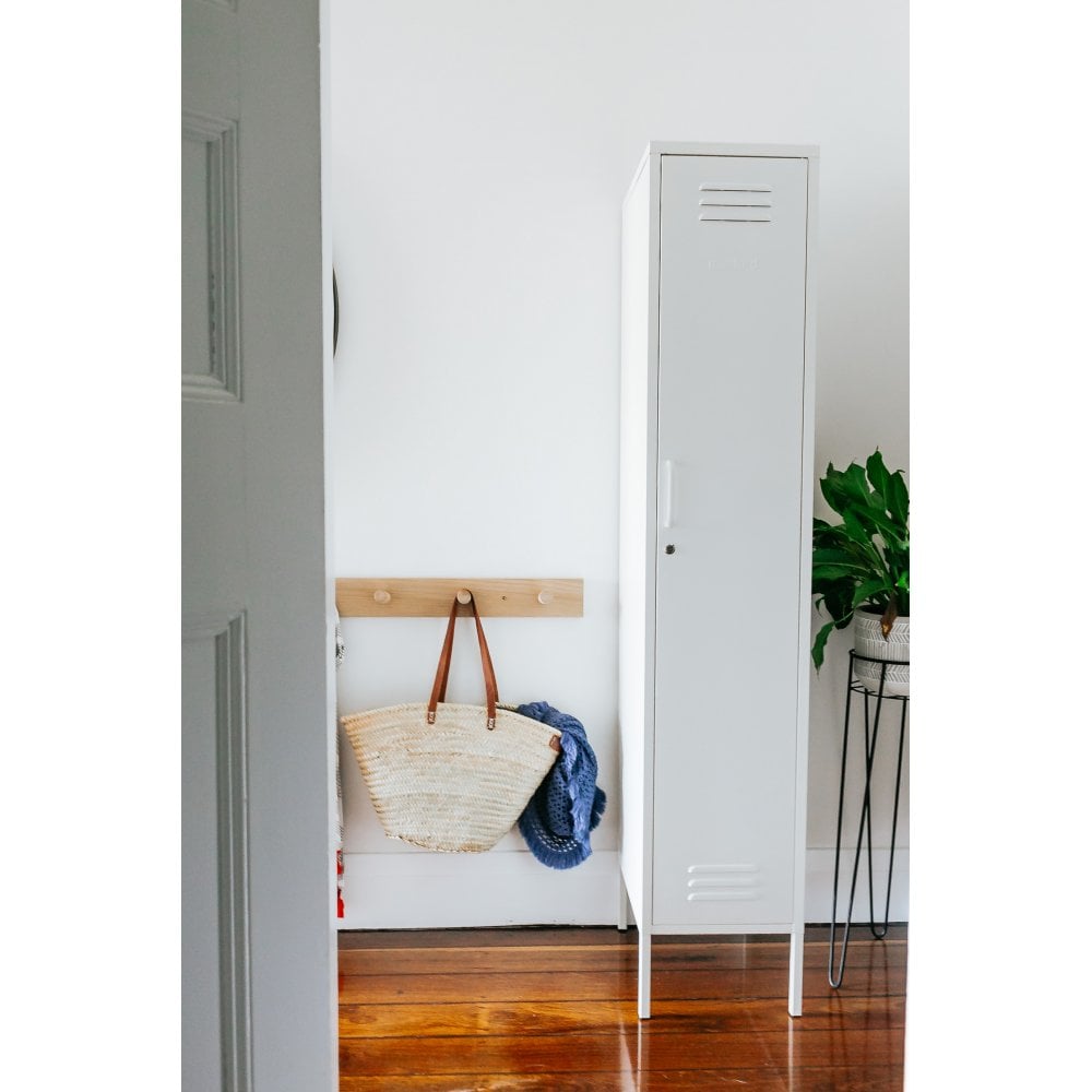 The Skinny in Chalk (Pre-order)