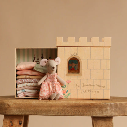 Maileg Princess and the pea - Big sister mouse