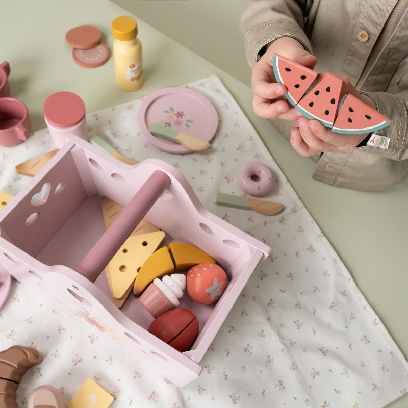 Little Dutch Wooden Picnic Set