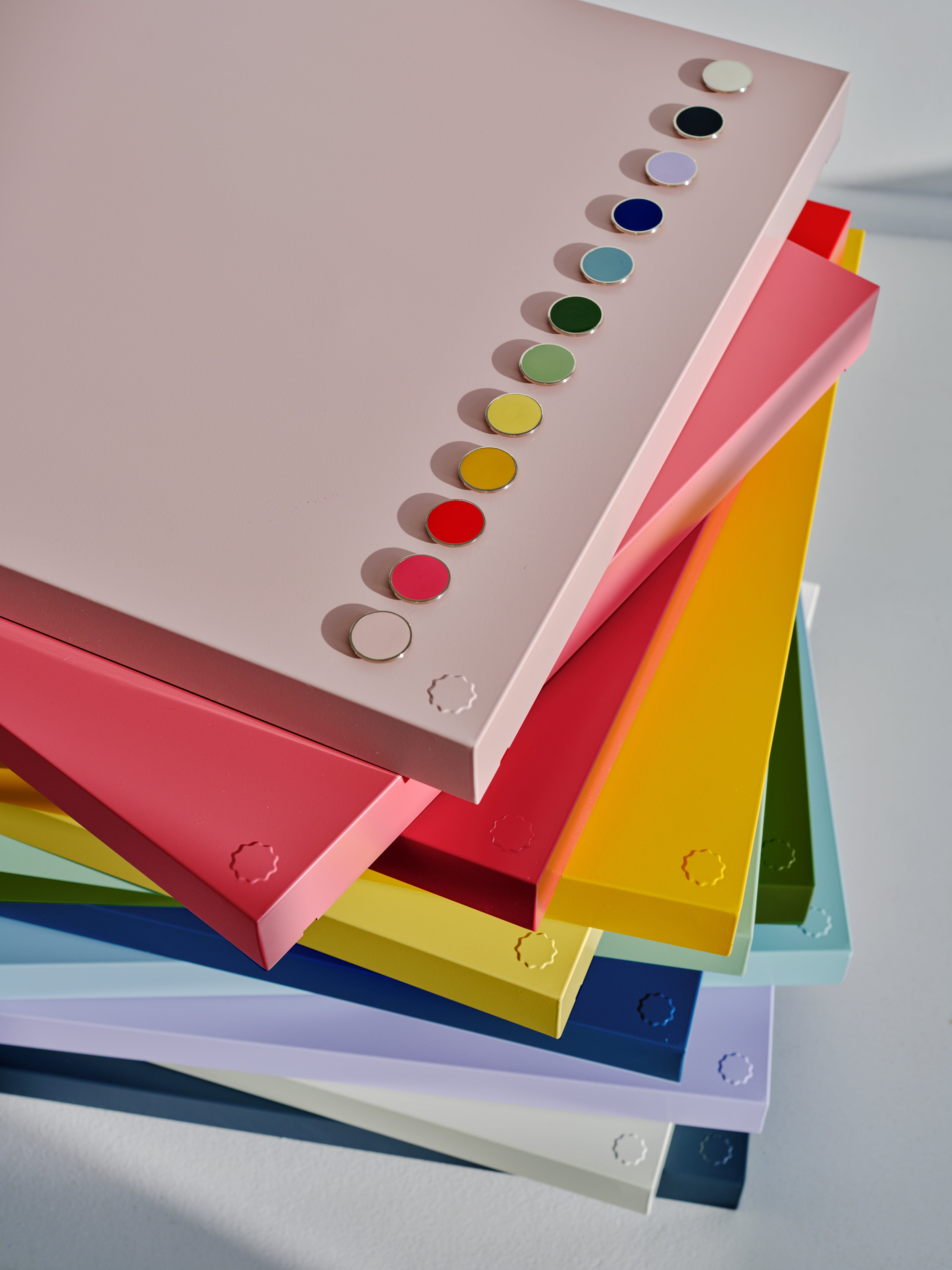 The Buttons in Berry (Pre-order)