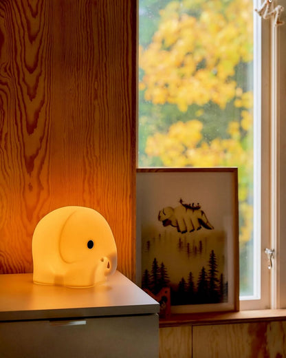 Mr.Maria Smiley Elephant Bundle of Light lamp