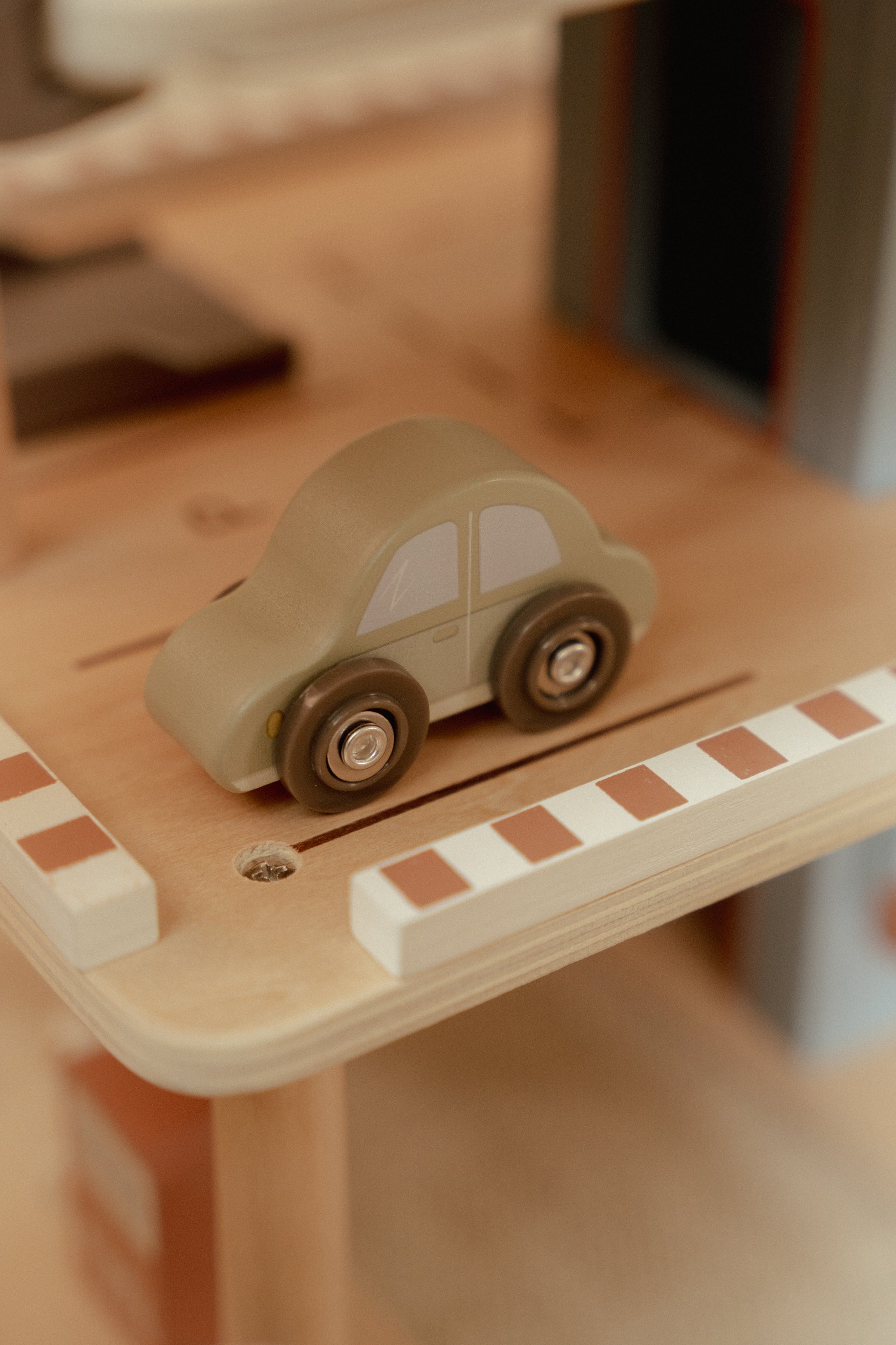 Little Dutch Wooden Toy Garage- Blue