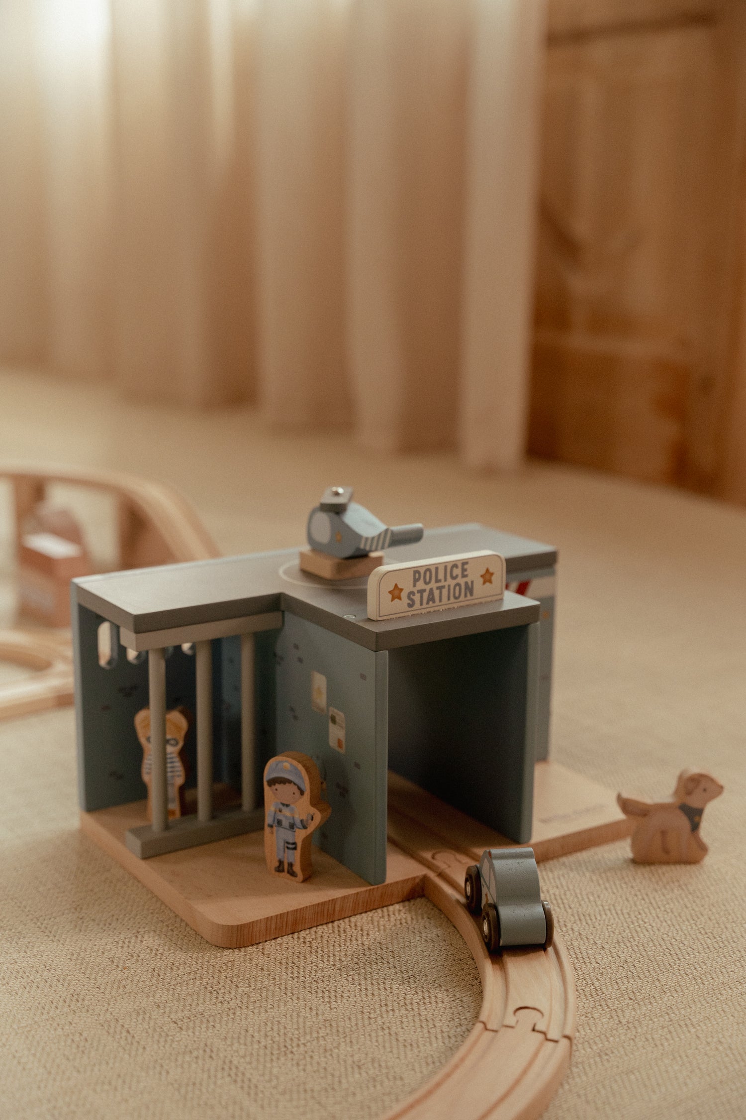 Little Dutch Police Station - Blue