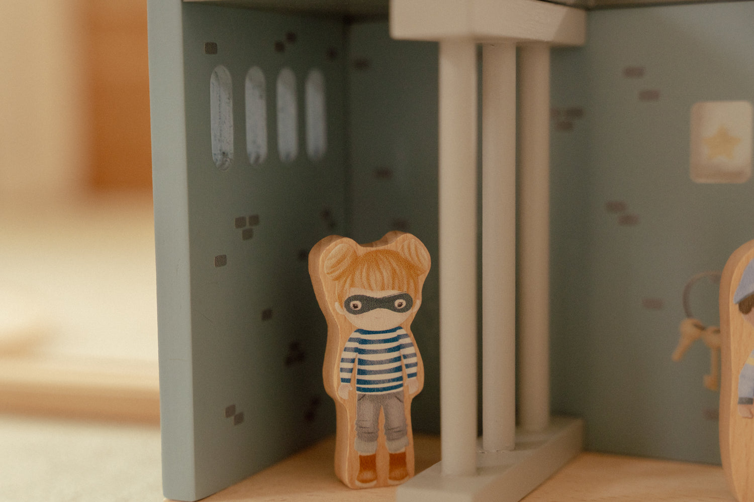 Little Dutch Police Station - Blue