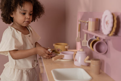 Little Dutch Pink Play Kitchen - Limited Edition
