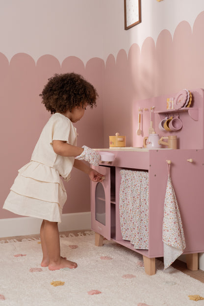 Little Dutch Pink Play Kitchen - Limited Edition