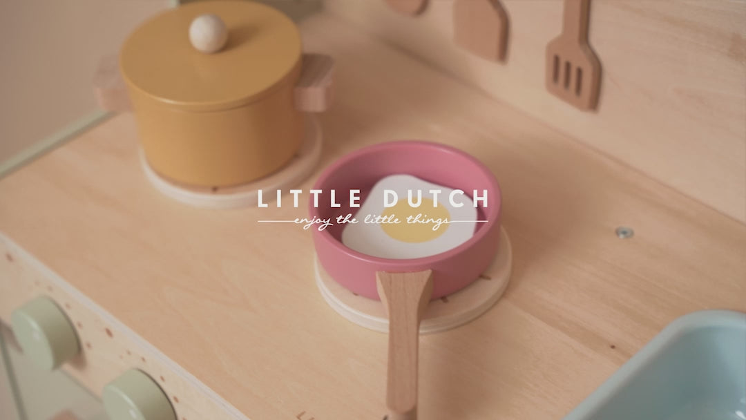 Little Dutch Mint Kitchen